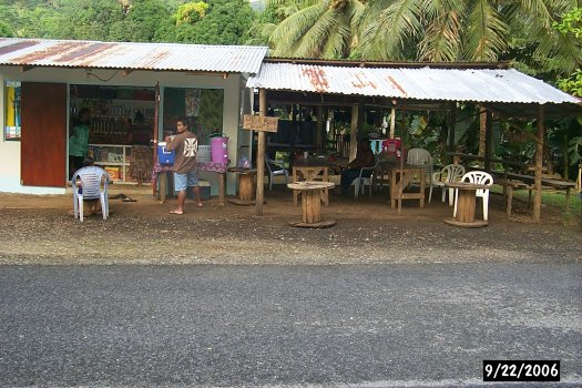 Song Mahs market in Pehleng, Kitti, Pohnpei
